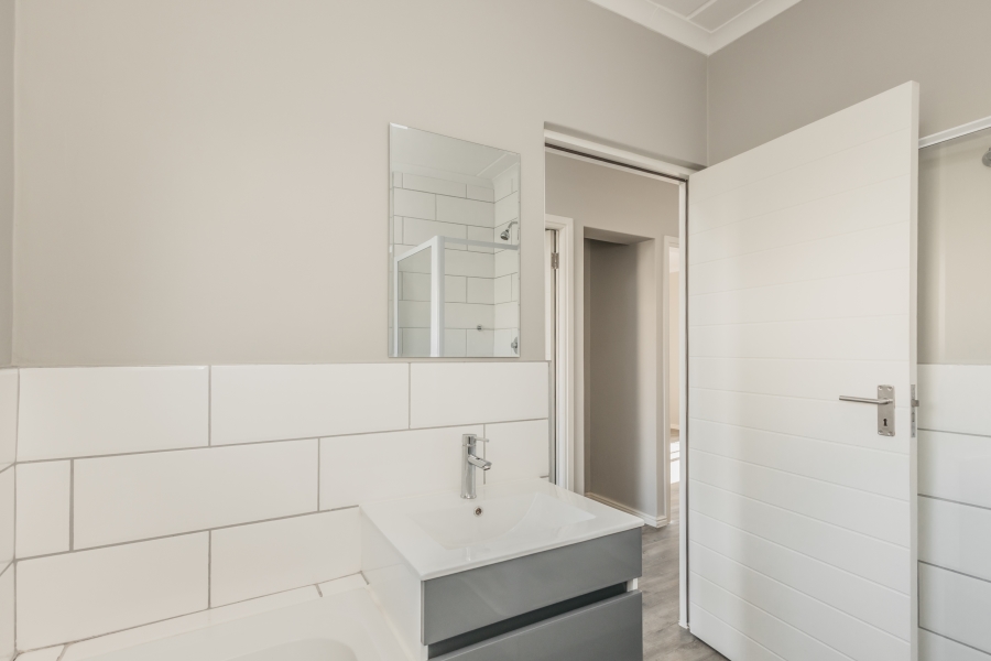 To Let 2 Bedroom Property for Rent in Haasendal Western Cape